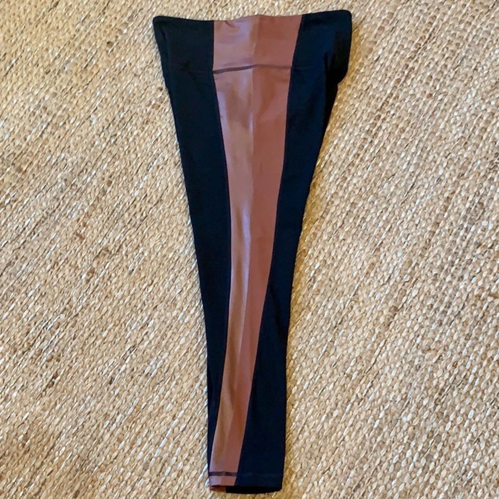 Athleta Side Stripe 7/8 Tight